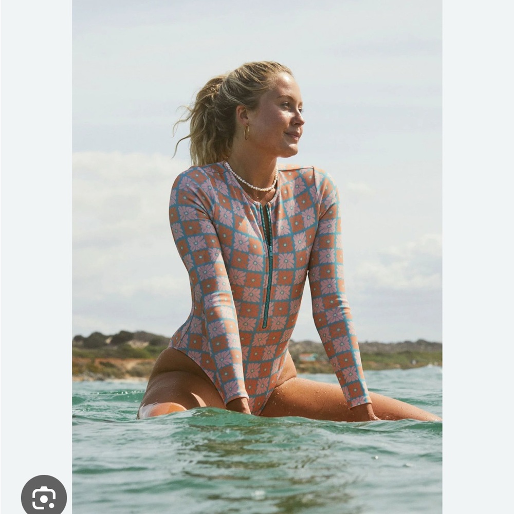 Dippin Daisys Shoal Front Zipper Long Sleeve One Piece Daisy Dukes